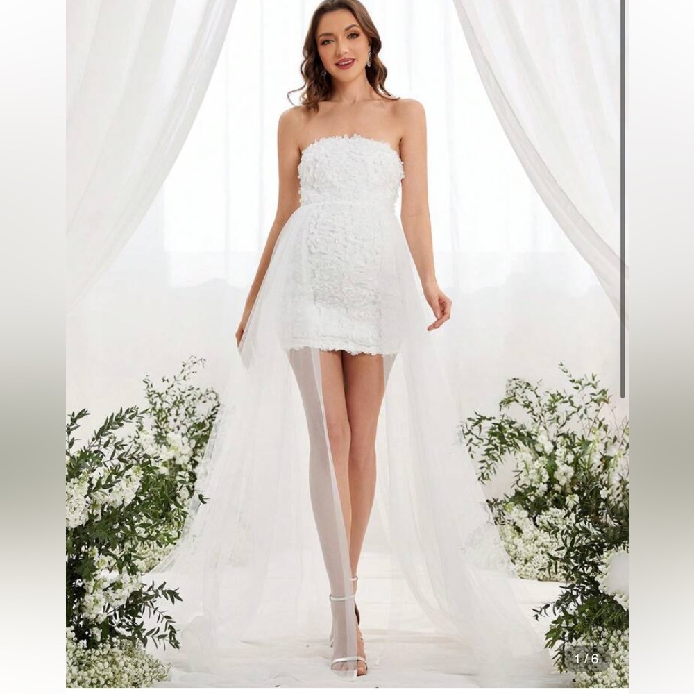 Faeriesty Size Medium Strapless White Mini Dress with Sheer Overlay 3D Rosette